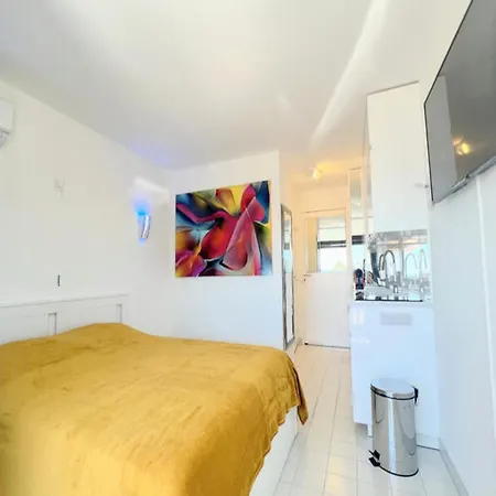 For 2 People Apartment Agde